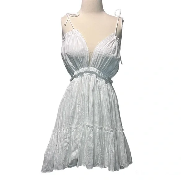 NWT Olia Sundress White Polka Dot Halter Open Back Dress Size Small Flirty - Picture 1 of 10